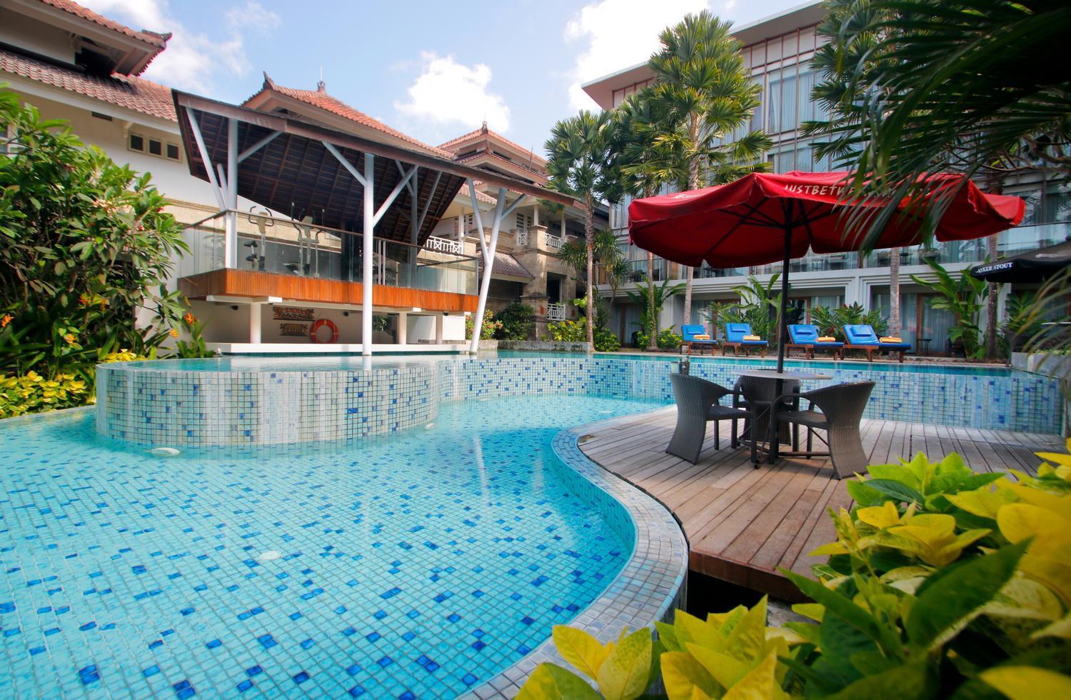 The Lerina Hotel Nusa Dua Exterior photo
